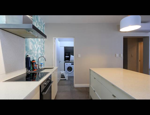 2 BEDROOM SIMPLEX FOR SALE IN UMHLANGA CENTRAL